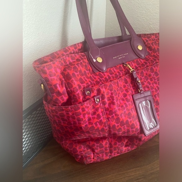 Marc Jacobs Preppy Pink Elizababy Nylon Tote Purse Diaper Bag - Picture 4 of 15
